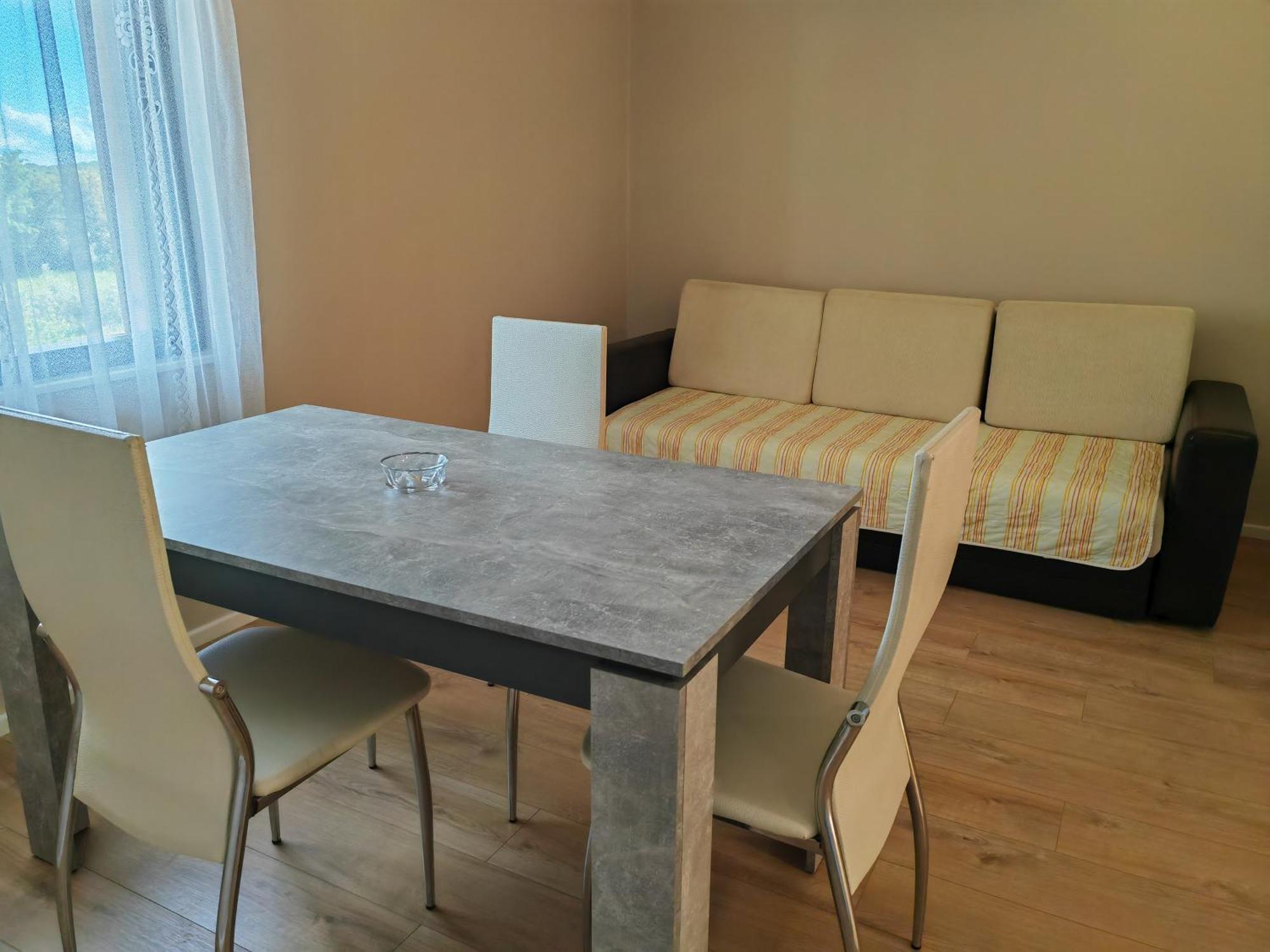 Apartments Sandra Vrsar Exterior photo